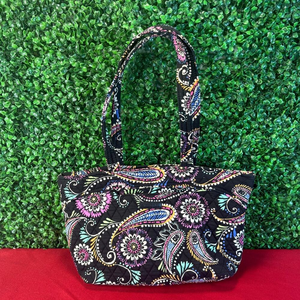 Vera Bradley Glenna Shoulder Bag Purse Quilted Bandana Swirl Paisley Black